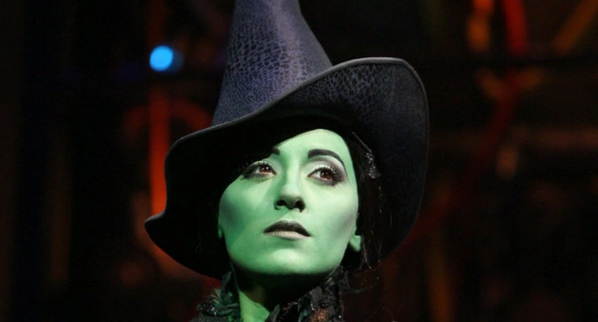 8 Iconic Theatre Roles For Women Show Score