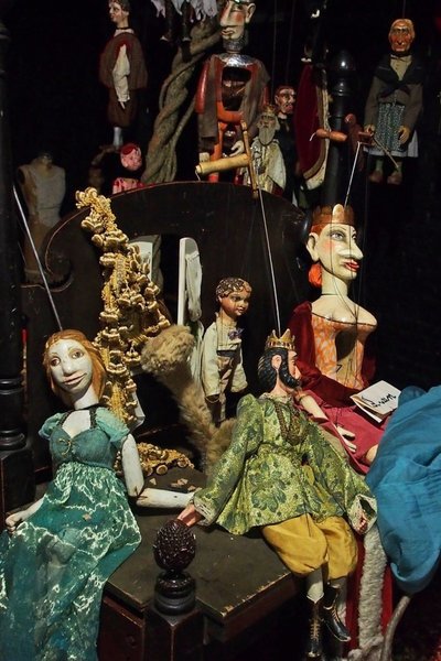 Three Golden Hairs of Grandfather Wisdom