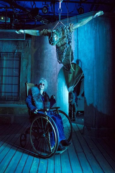 Glass Guignol: The Brother and Sister Play